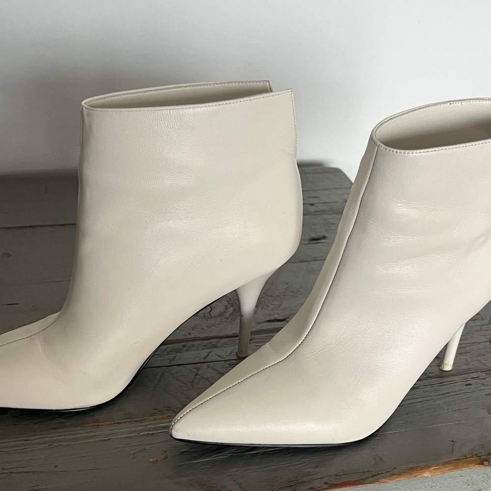 Marc Fisher HOT Fenet Bootie: 8